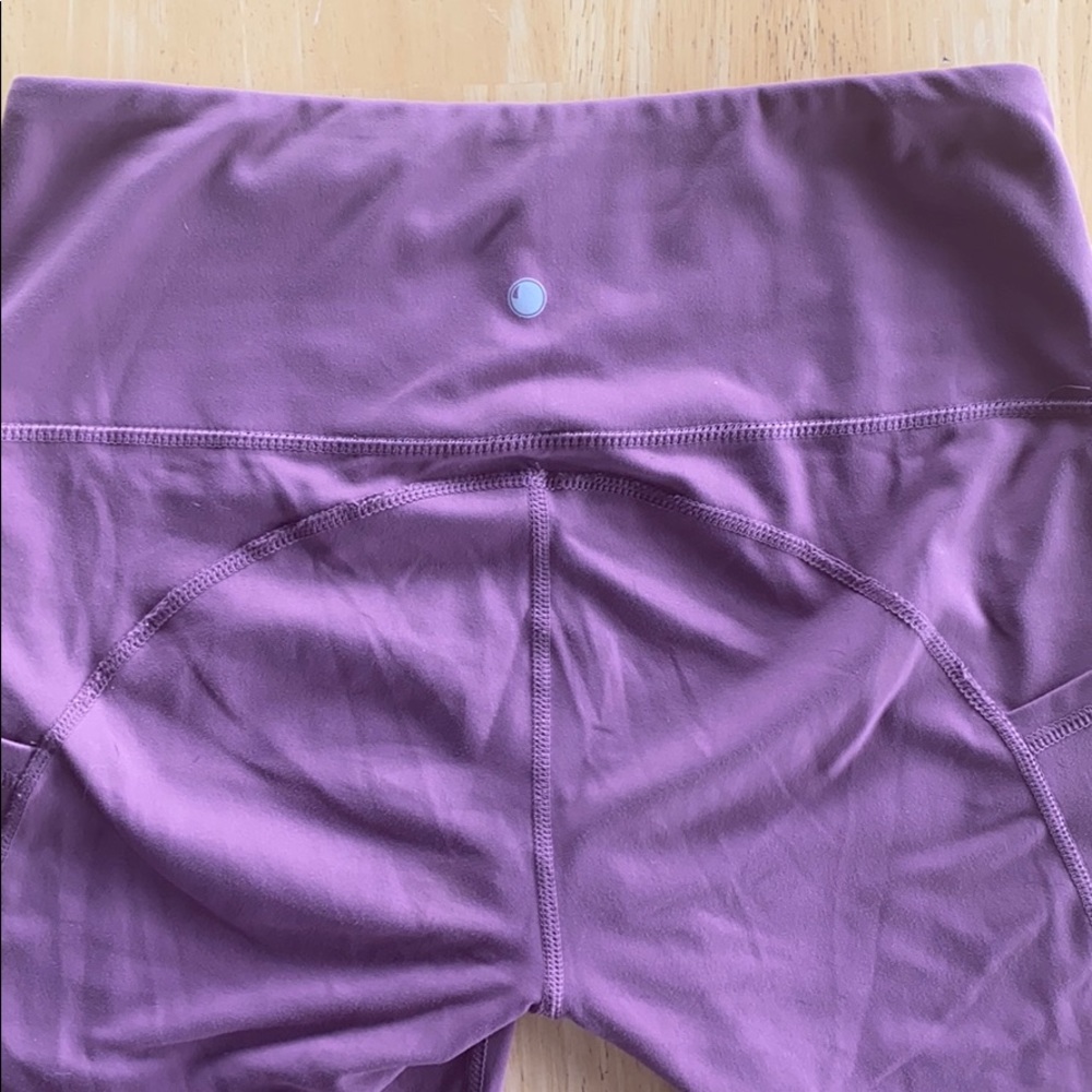Yogalicious Lux Leggings Size M, Medium Crop